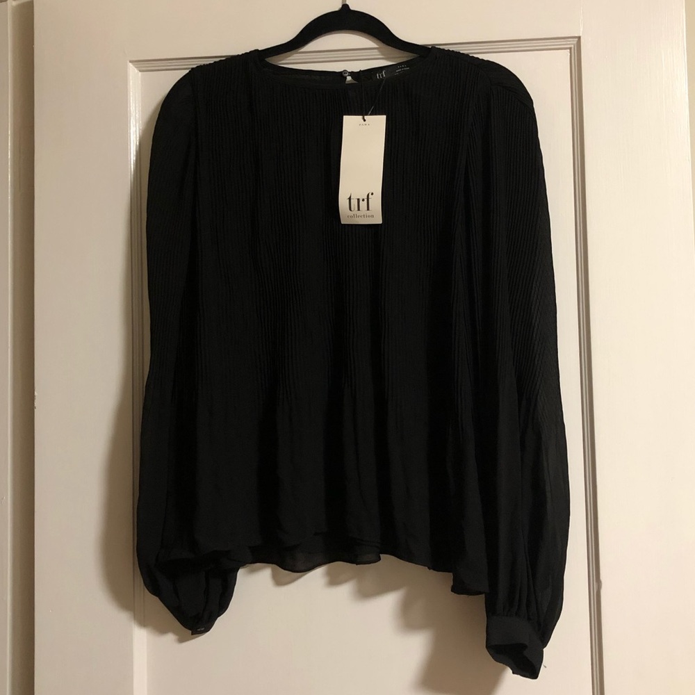 Zara Flowy Top